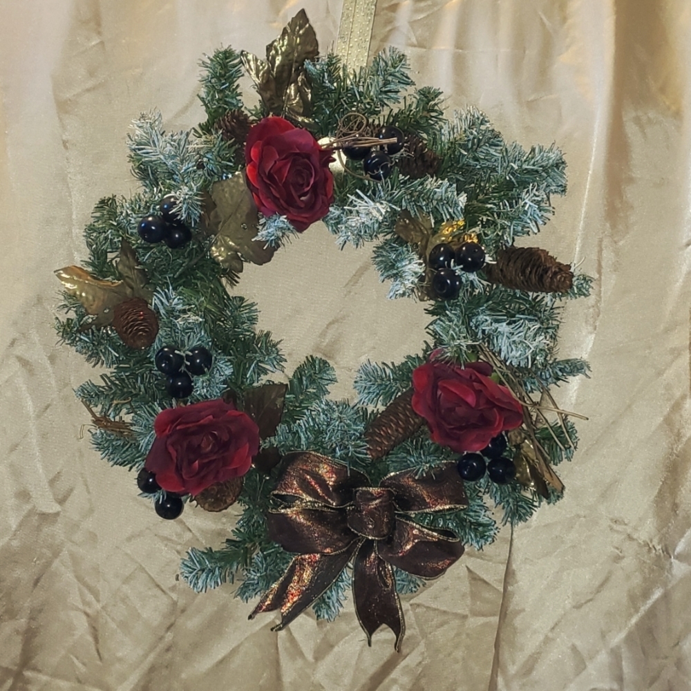 Vintage Royal Elegance Wreath Exclusive For House Of Lloyd 1997